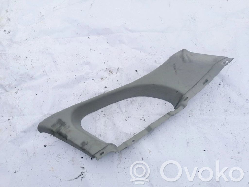 Toyota Avensis T270 Altra parte interiore