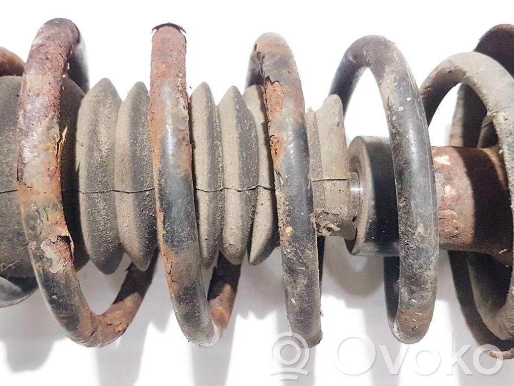 Saab 9-5 Muelle espiral delantero
