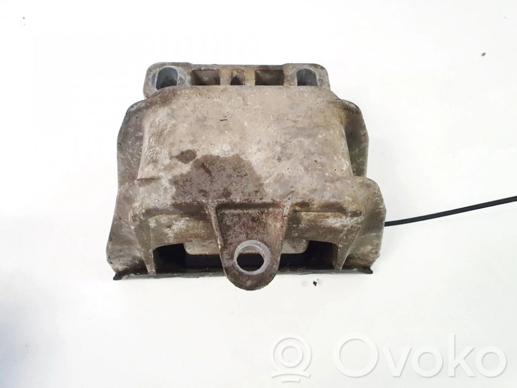 Soporte de montaje del motor   171268A,171268A,171268A,171268A