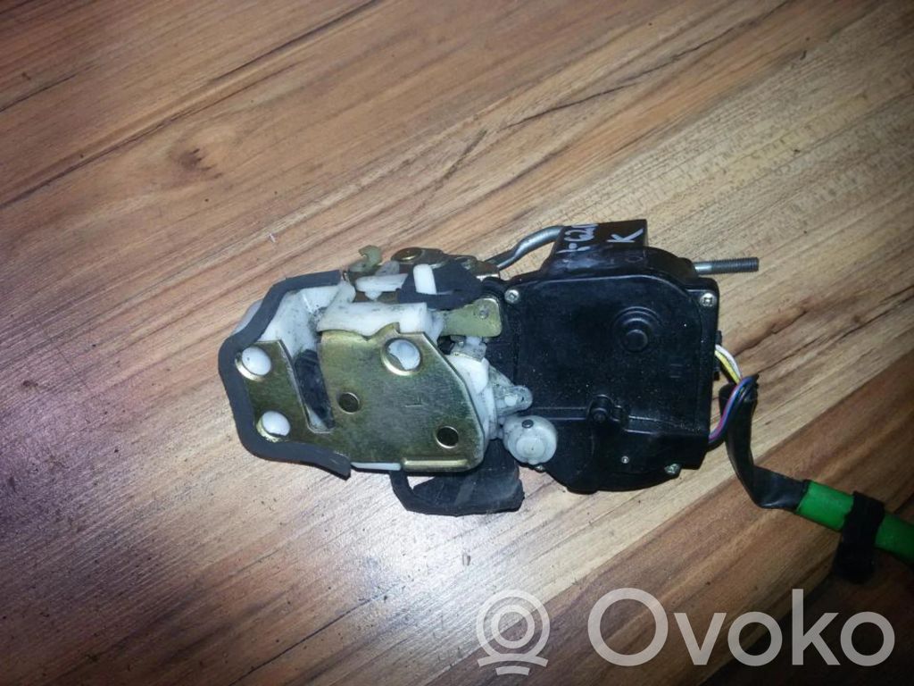 Rover 620 Încuietoare ușă spate