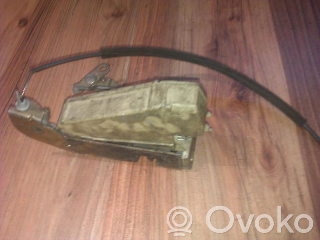 Ford Mondeo MK I Zamek drzwi tylnych 