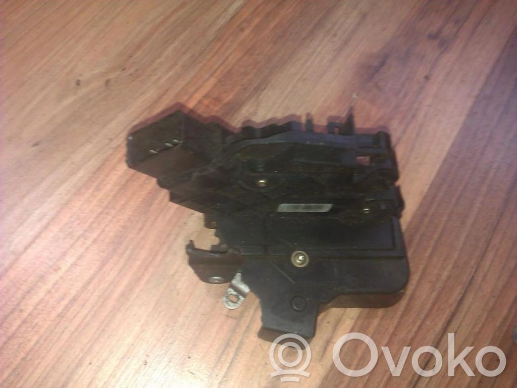 Ford Focus Încuietoare ușă față 