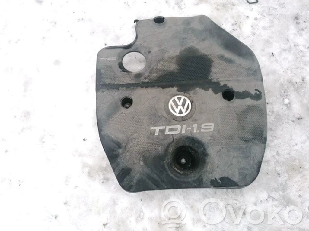 Volkswagen Bora Couvercle cache moteur