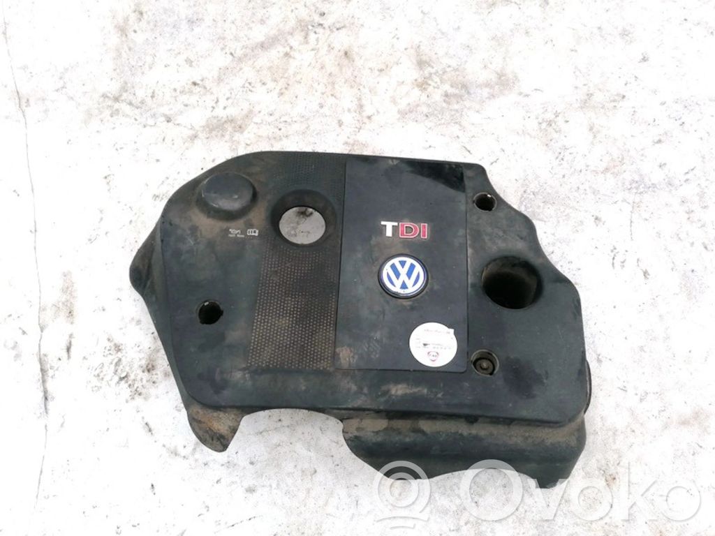 Couvercle cache moteur   038103125,038103125