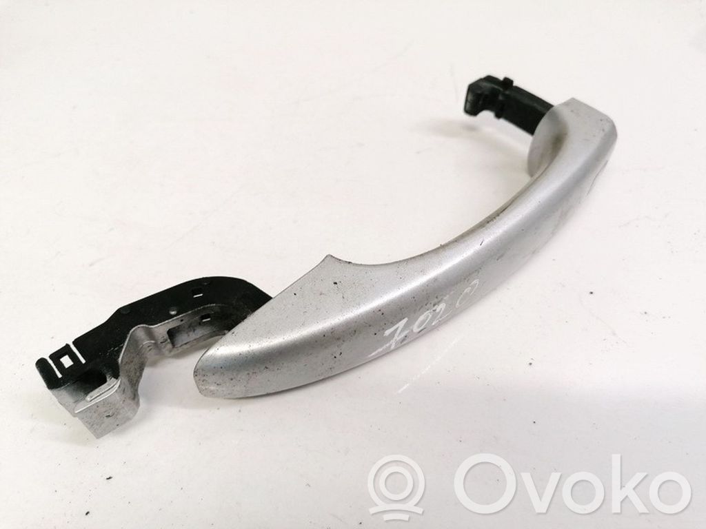 Manecilla externa puerta delantera   8T0837205A,8T0837205A,8T0837205A