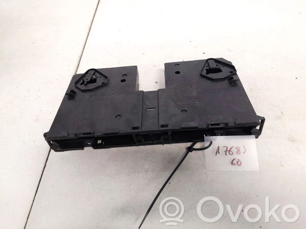Volkswagen PASSAT B6 Altra parte interiore 