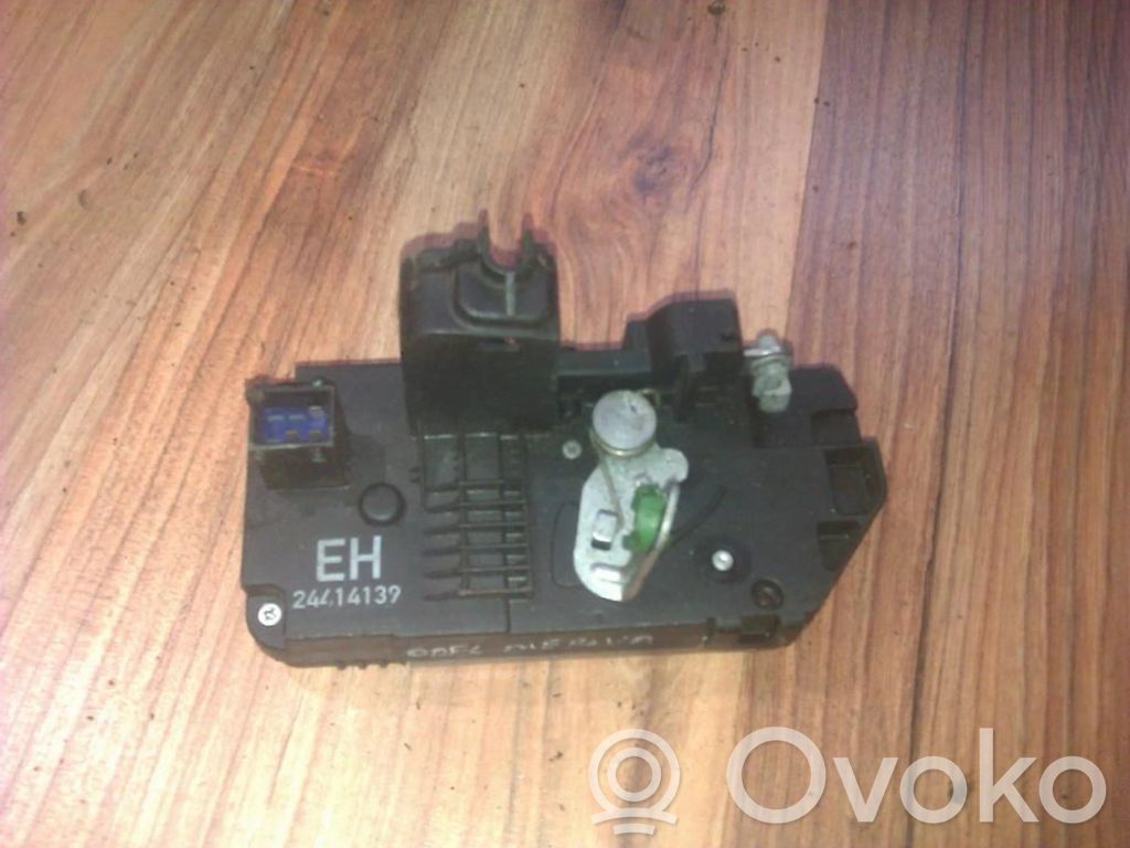 Opel Meriva A Etuoven lukko 