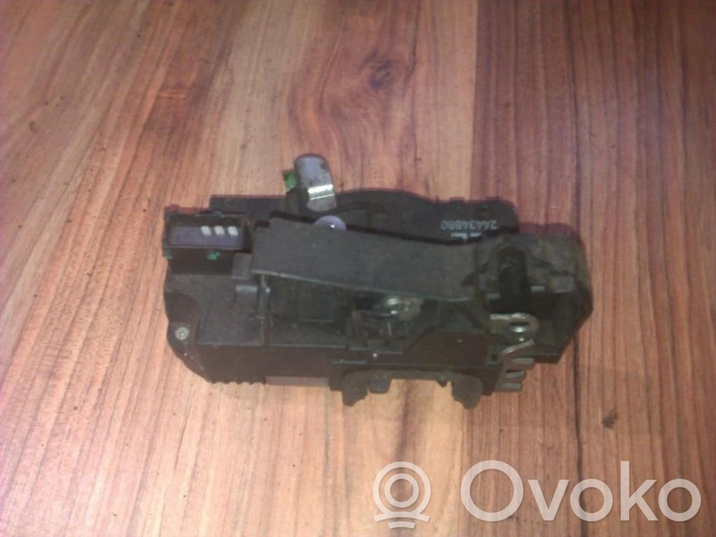 Etuoven lukko   24434880,24434880