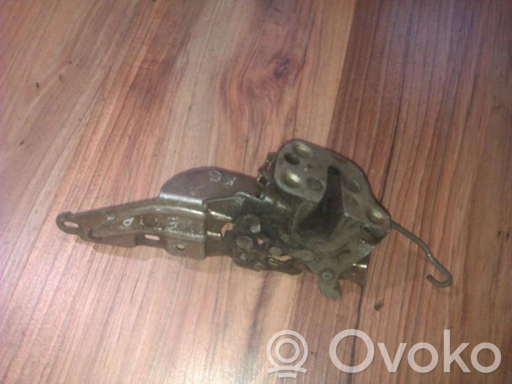 Opel Vectra B Serratura portiera posteriore 