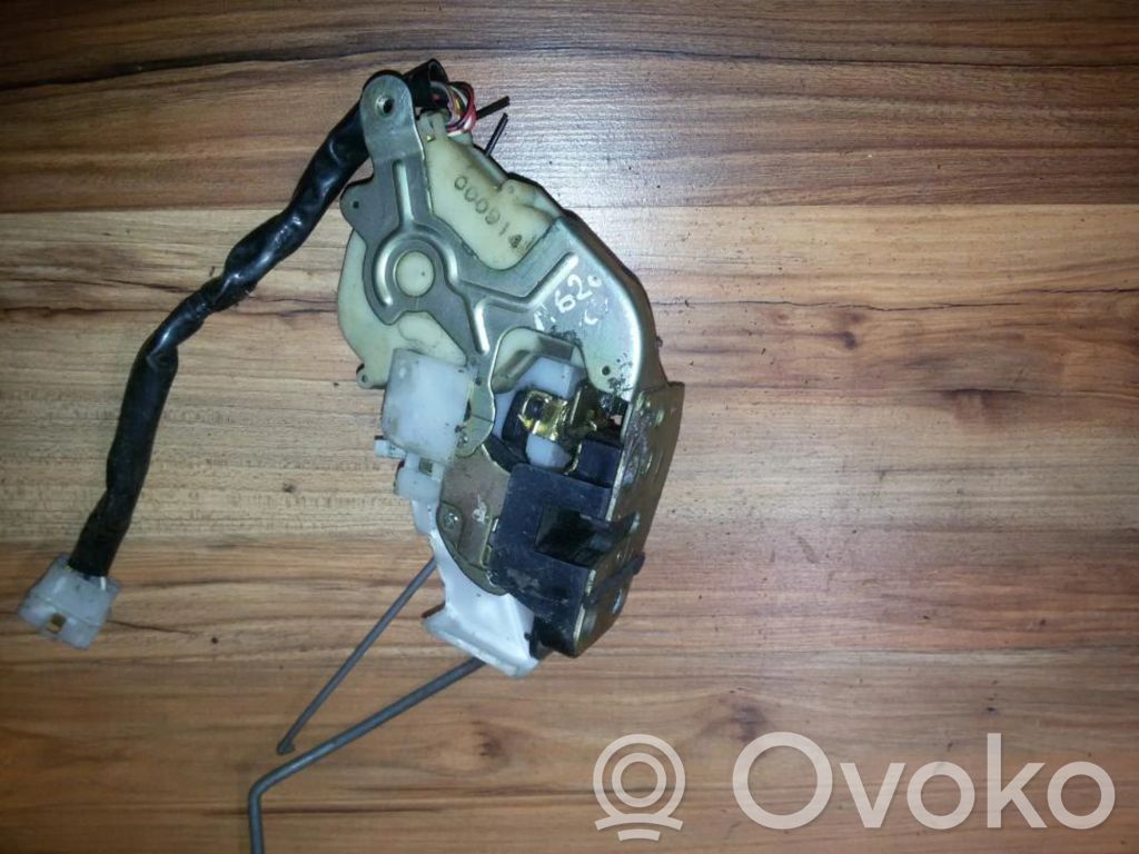 Etuoven lukko   000925,000925