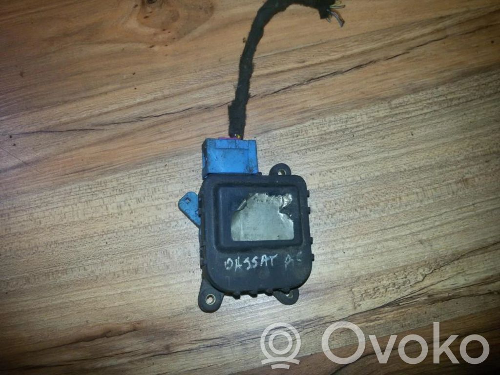 Volkswagen PASSAT B5 Motor/actuator clapetă aer 