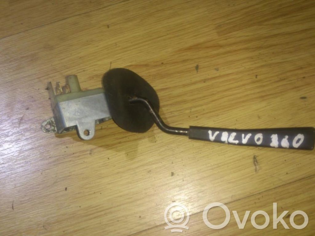 Volvo 340 -  360 Pyyhkijän vipu 