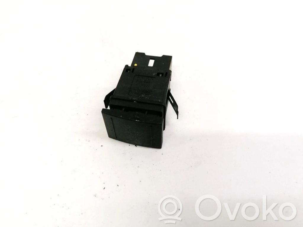 Volkswagen Polo III 6N 6N2 6NF Comutator pornit/oprit airbag pasager 