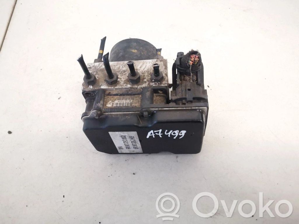 Skoda Fabia Mk2 (5J) Bomba de ABS 