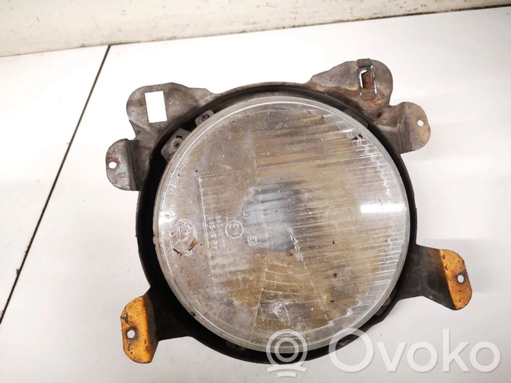 Volkswagen Transporter - Caravelle T3 Lampa przednia 