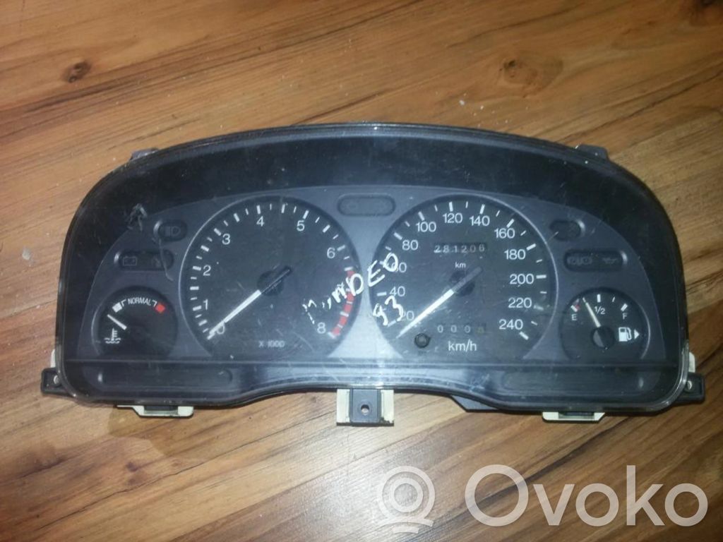 Ford Mondeo MK I Nopeusmittari (mittaristo)