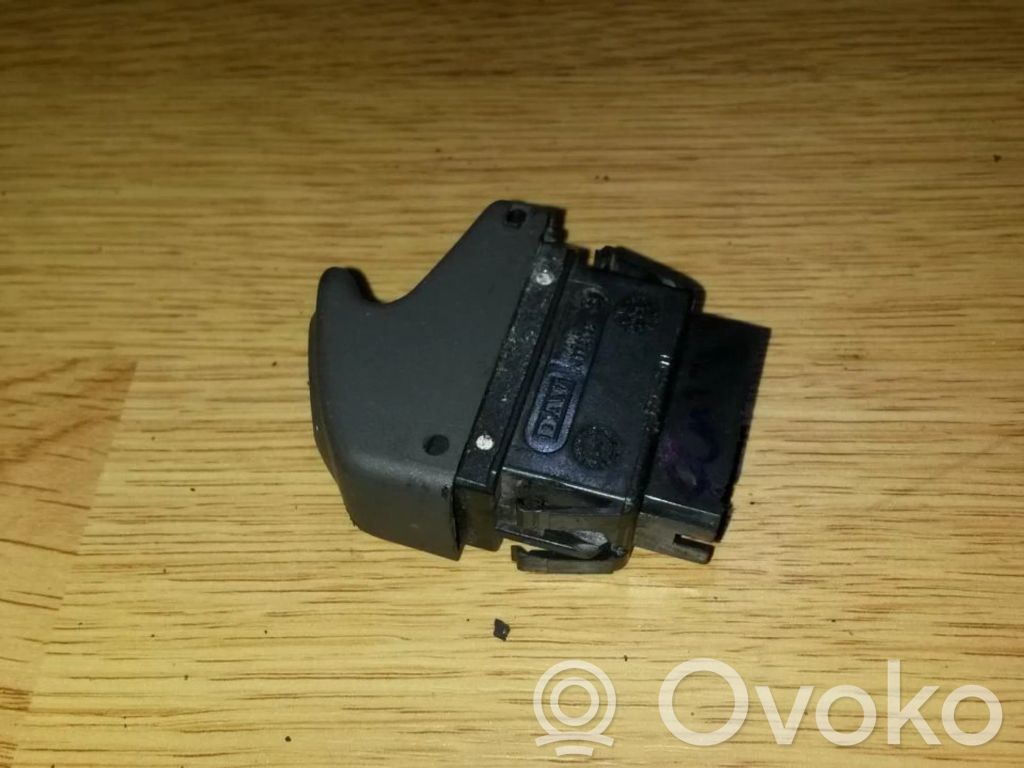 Interrupteur commade lève-vitre   432963K,432963K