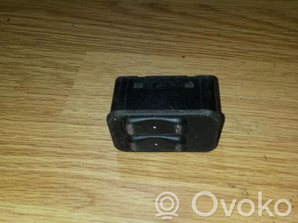 Comutator comandă geamuri electrice   90561086,90561086