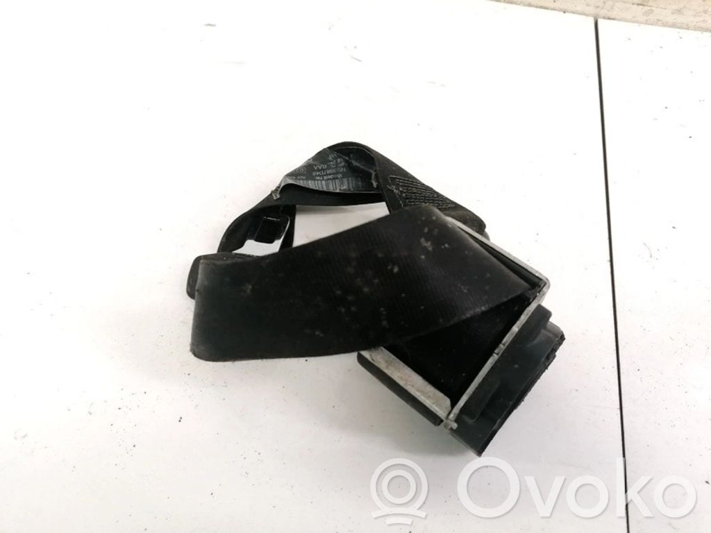 Volkswagen PASSAT B6 Cinturón trasero 