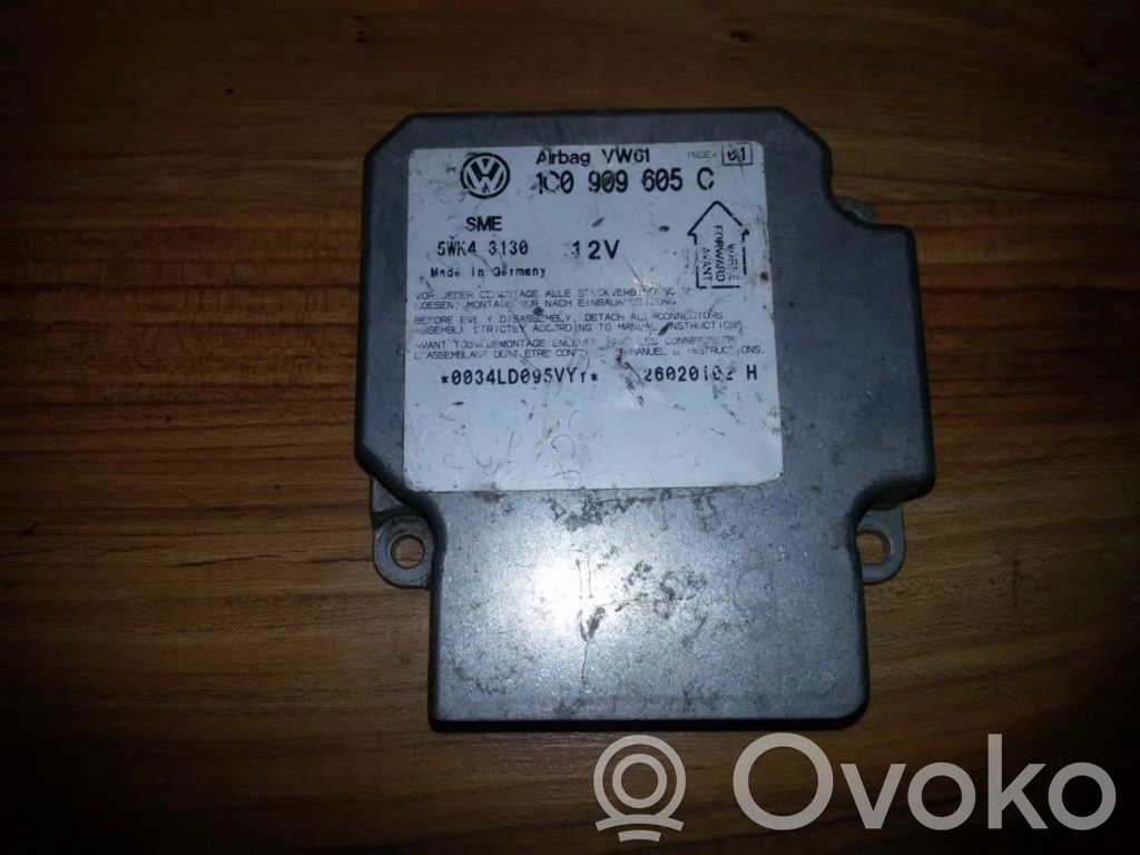 Volkswagen PASSAT B5.5 Unitate/modul de comandă airbaguri 
