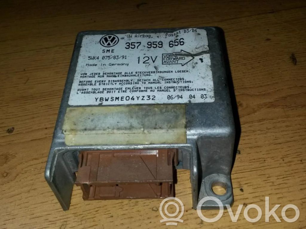 Volkswagen PASSAT B3 Centralina/modulo airbag 