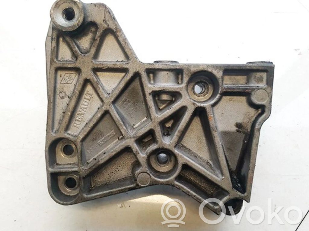 Nissan Qashqai Supporto di montaggio del motore (usato)