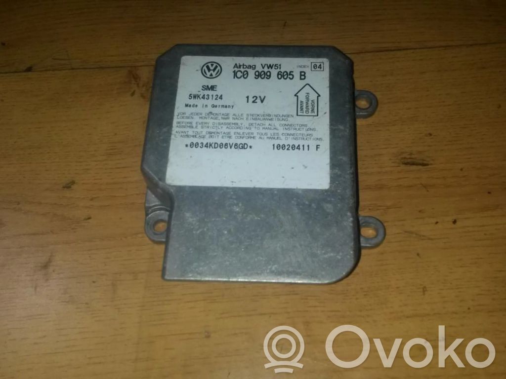 Volkswagen PASSAT B5.5 Centralina/modulo airbag