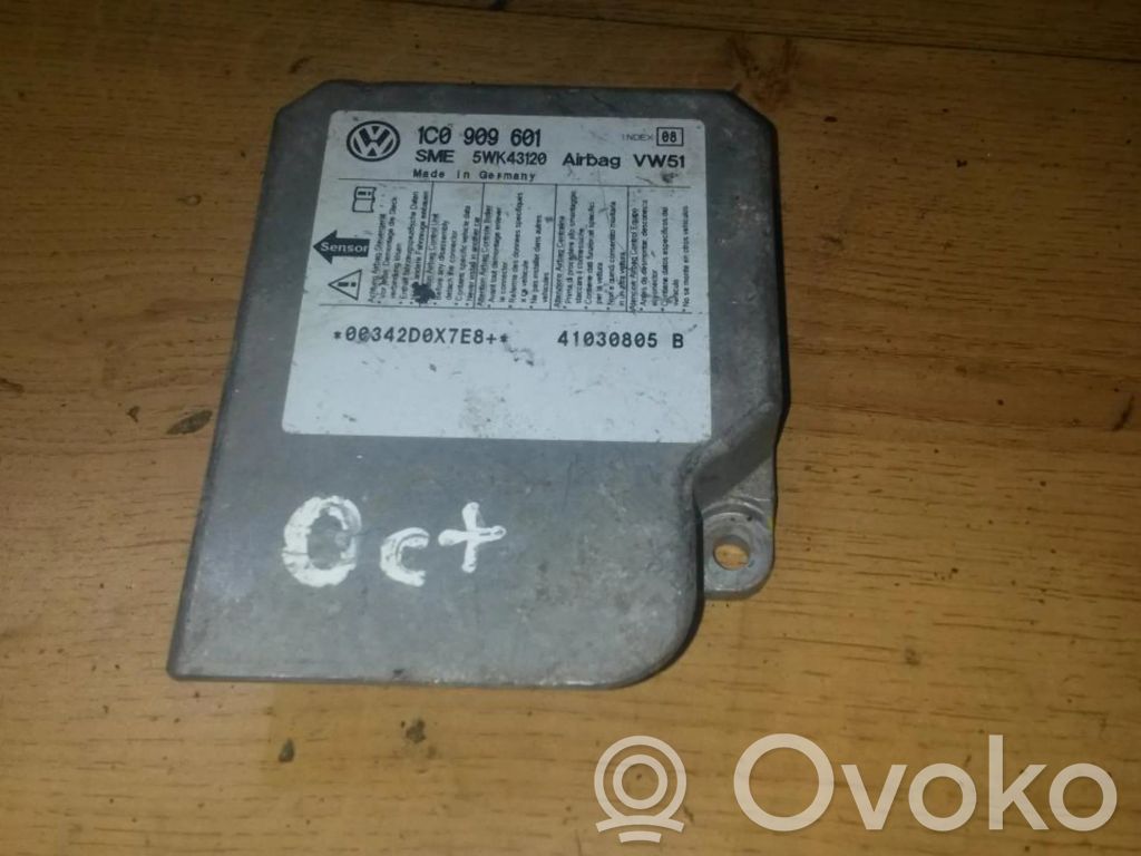 Skoda Octavia Mk1 (1U) Unitate/modul de comandă airbaguri
