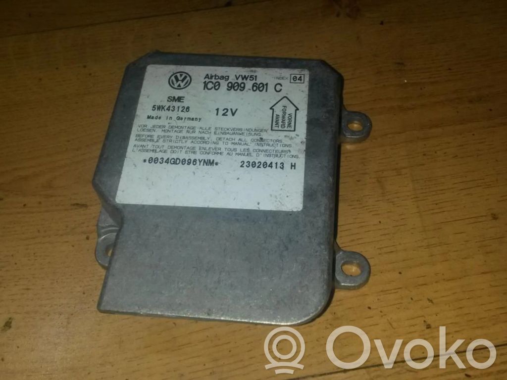 Skoda Fabia Mk1 (6Y) Unitate/modul de comandă airbaguri 