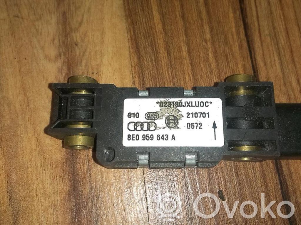 Airbagsensor Crashsensor Drucksensor   8E0959643A,8E0959643A