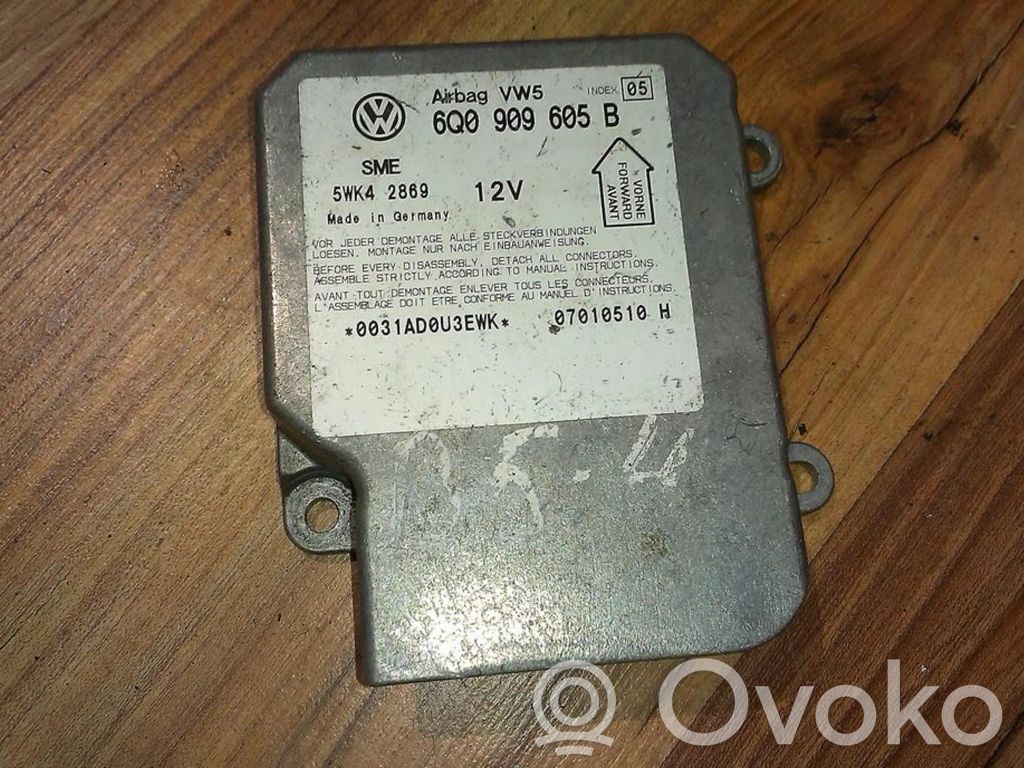 Volkswagen PASSAT B5 Unitate/modul de comandă airbaguri 