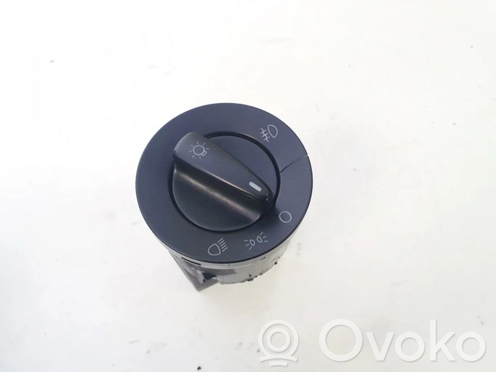 Lichtschalter   1C0941531,1C0941531