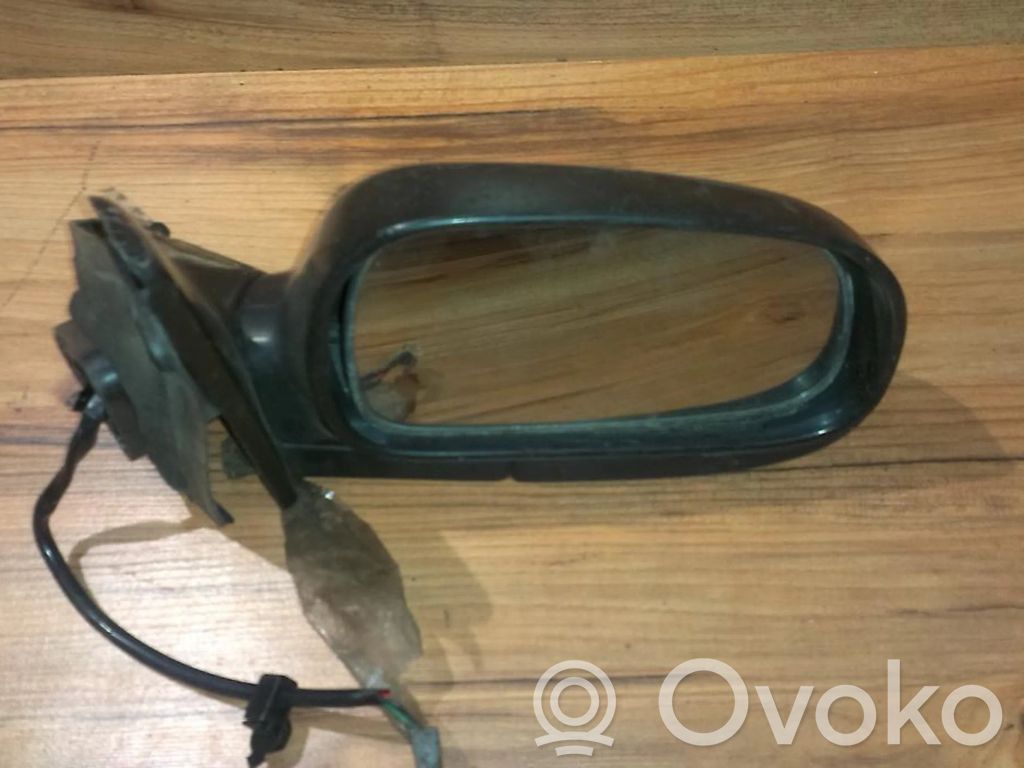 Toyota Corolla E100 Front door electric wing mirror 