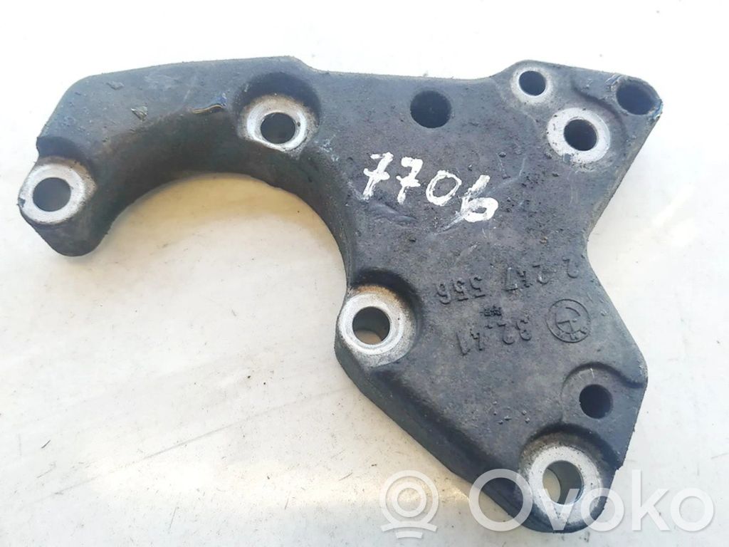 Halterung Lager Motor   2247556,2247556