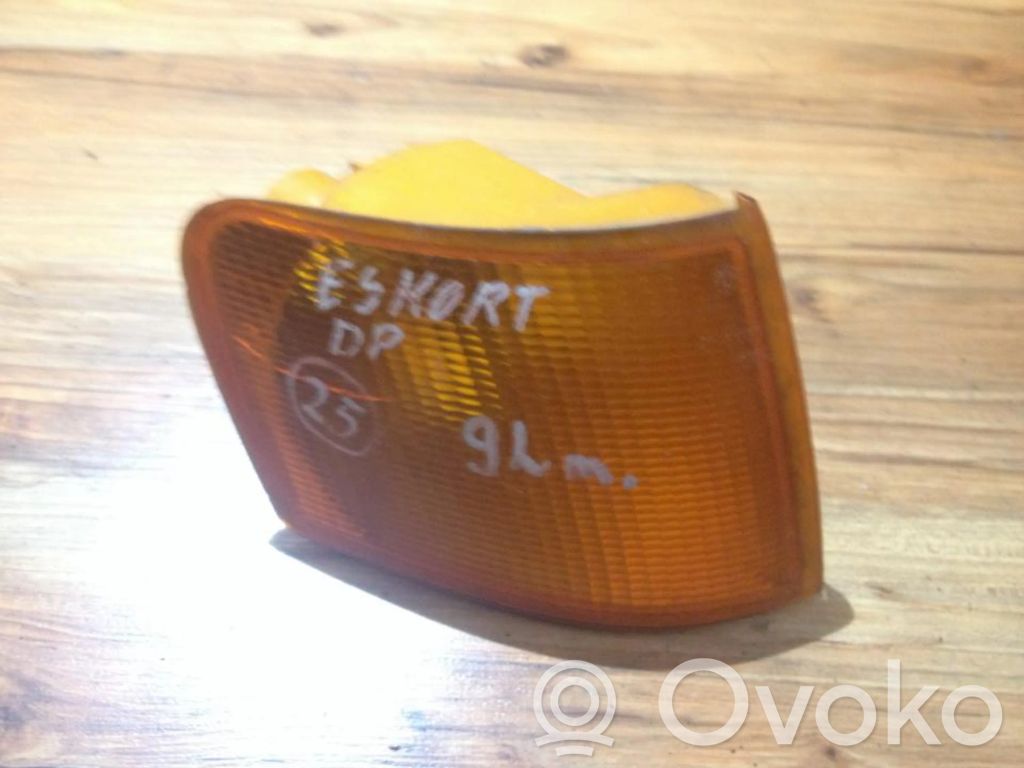 Ford Escort Front indicator light 