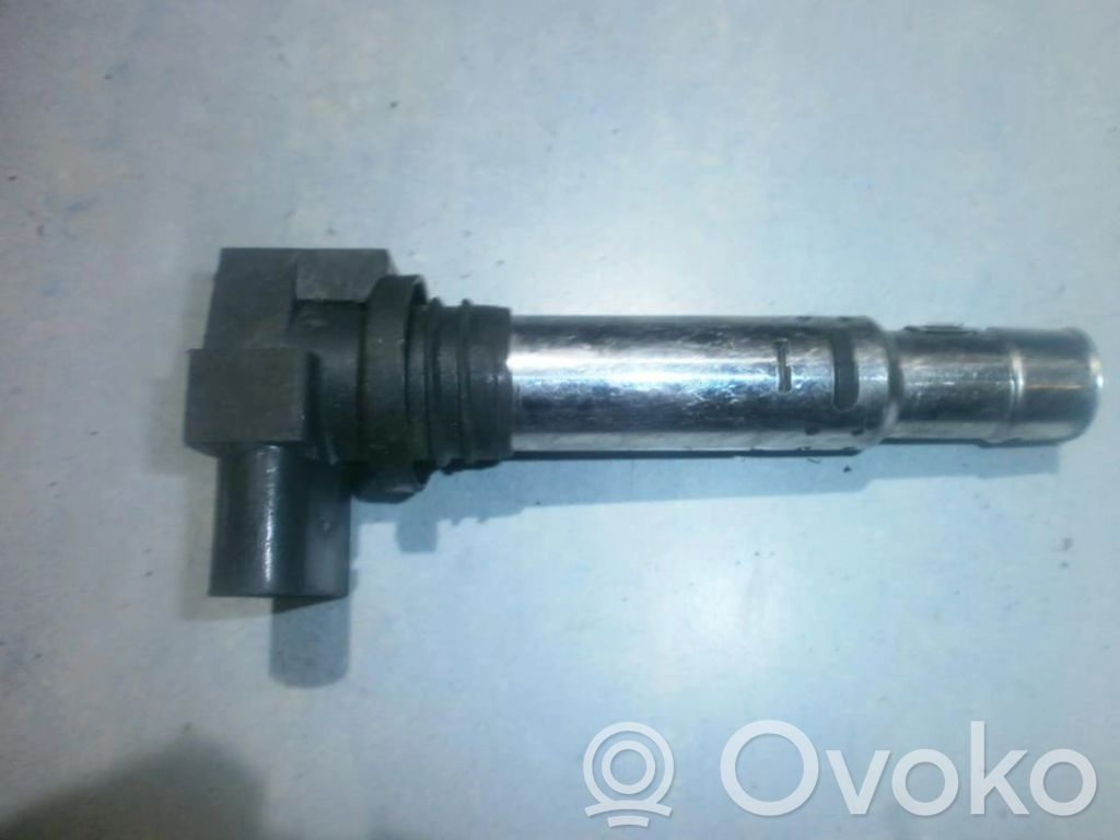 Volkswagen Polo III 6N 6N2 6NF Bobina di accensione ad alta tensione 