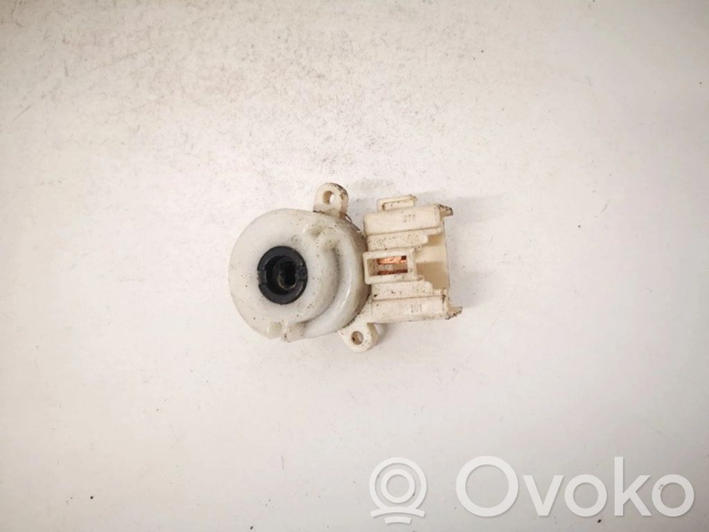 Toyota Land Cruiser (J100) Butuc cheie contact 