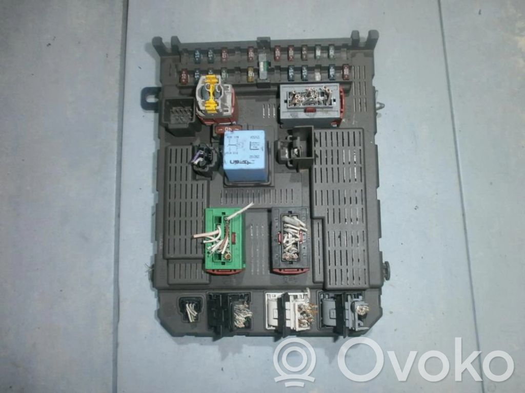 Set cutie siguranțe   PSA96474482,PSA96474482