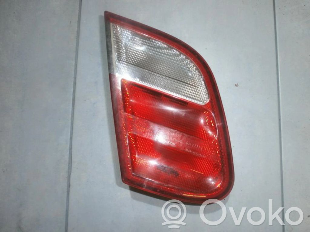 Mercedes-Benz CLK A208 C208 Luci posteriori del portellone del bagagliaio