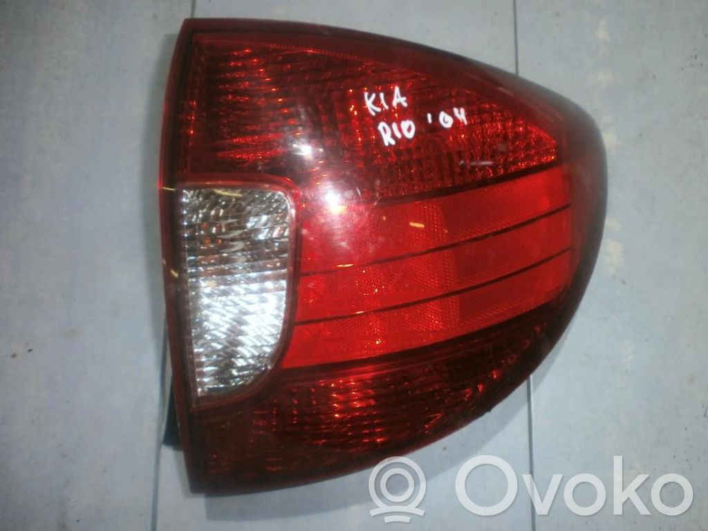 Luz trasera/de freno   92402FD0,92402FD0