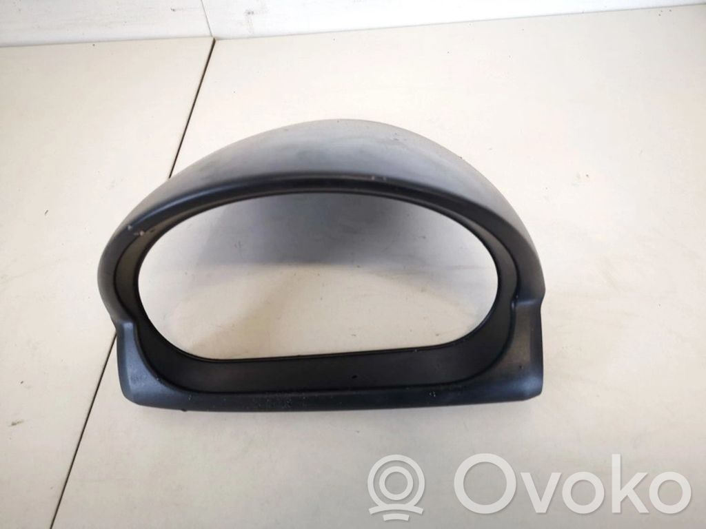 Mazda 2 Cornice cruscotto 