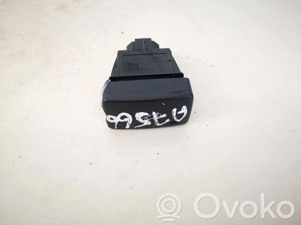 Interruptor de control de tracción (ASR)   M24985,M24985