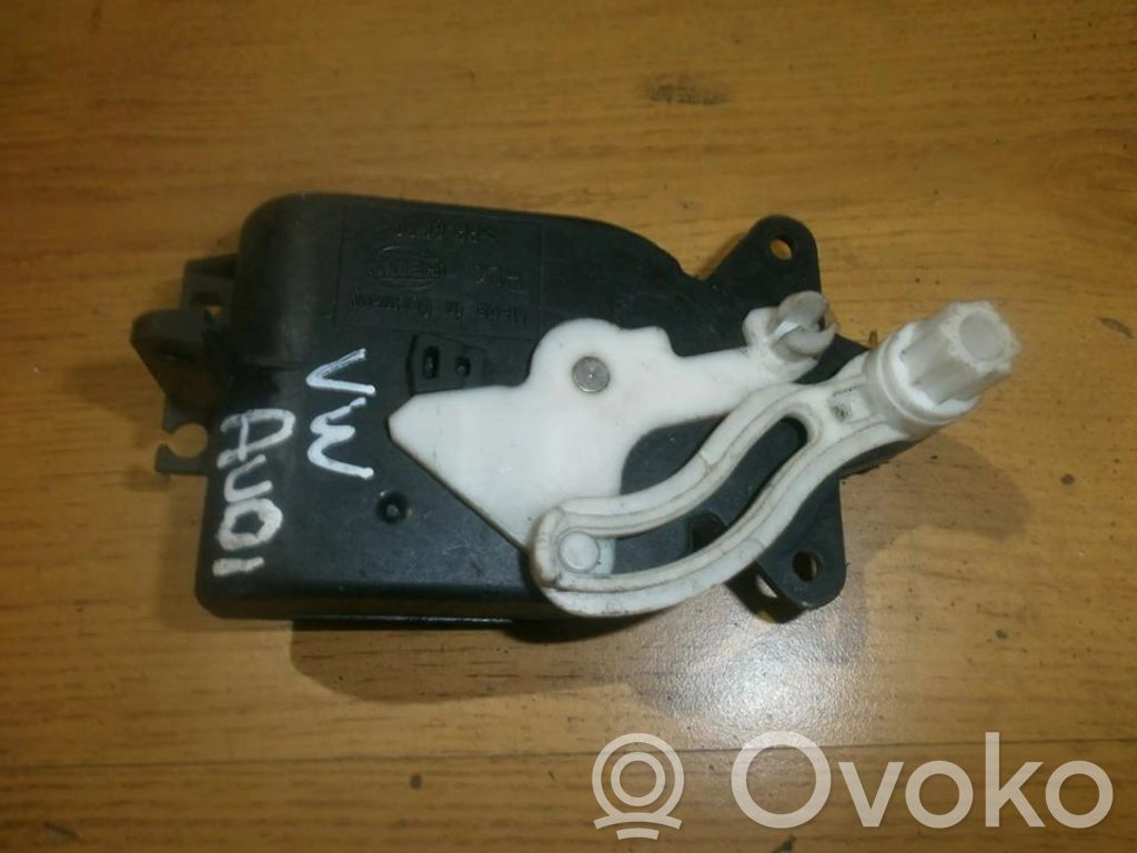Audi A4 S4 B5 8D Motor/actuator clapetă aer