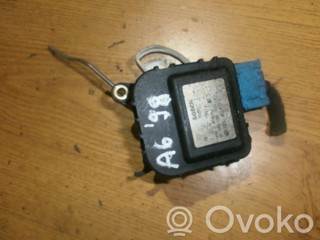 Audi A6 S6 C5 4B Motor/actuator clapetă aer 