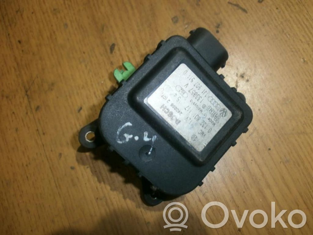 Volkswagen Golf IV Motor/actuator clapetă aer 