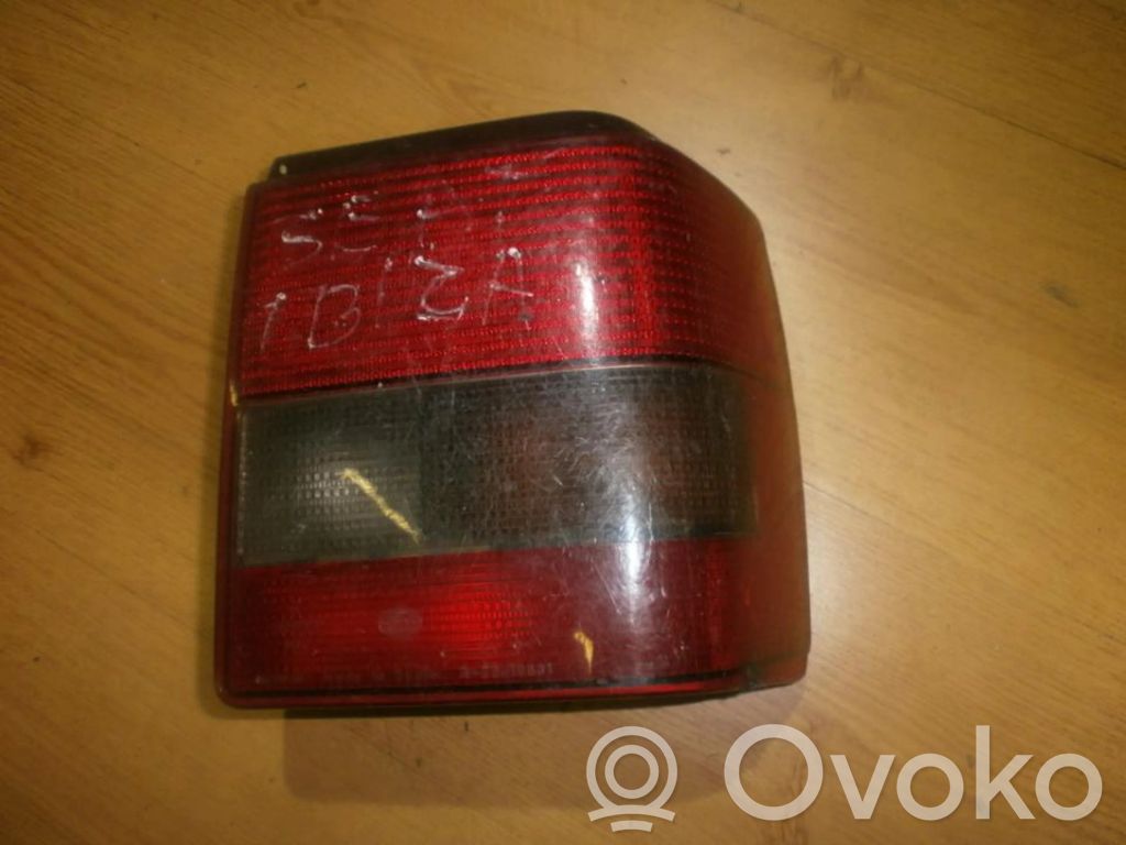 Seat Ibiza I (021A) Lampă spate în caroserie 
