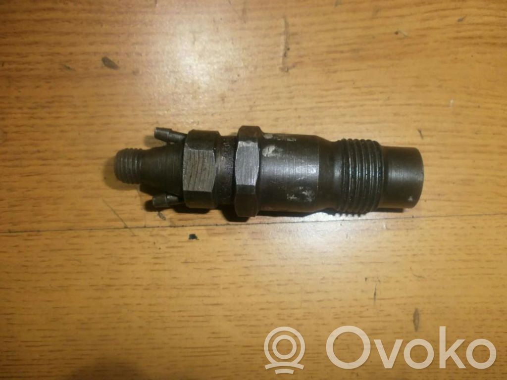 Nissan Primera Inyector de combustible 