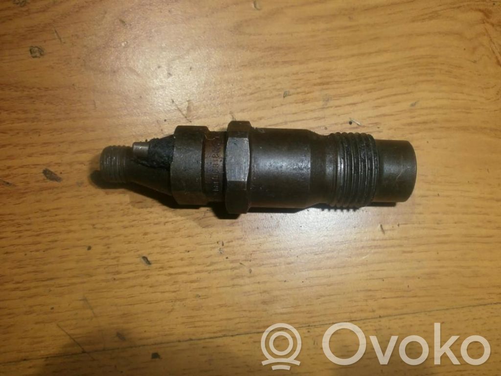 Nissan Primera Inyector de combustible 