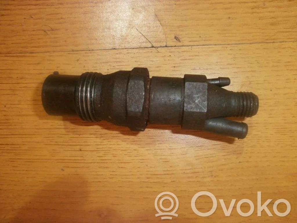Volkswagen Caddy Inyector de combustible 
