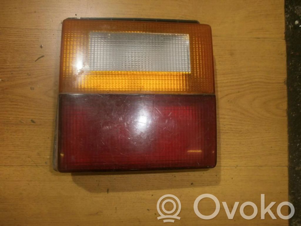 Audi 100 200 5000 C3 Luci posteriori del portellone del bagagliaio